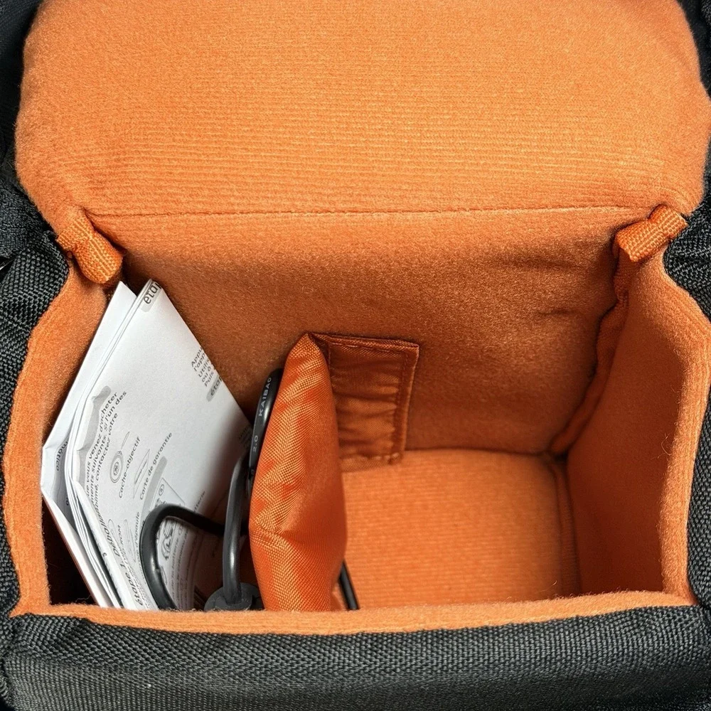 GE X400 Digital Camera Preowned With Camara Bag Booklet And Cable Included